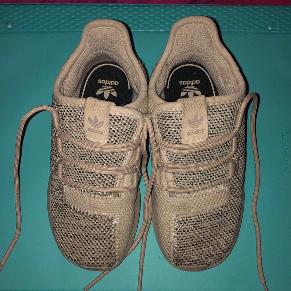 Adida shoes